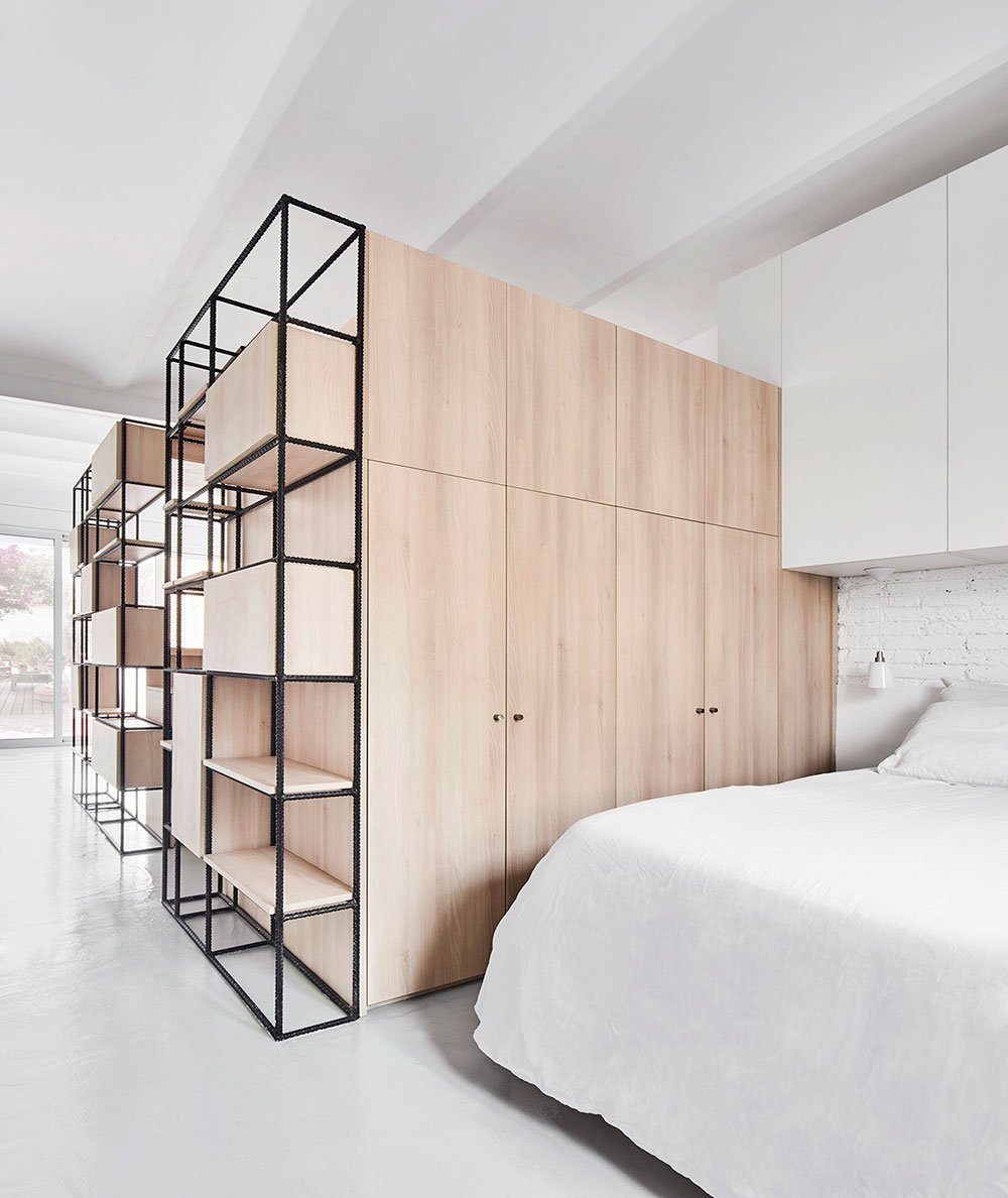Interiorisme d'un Àtic a Barcelona, APARTAMENT VA