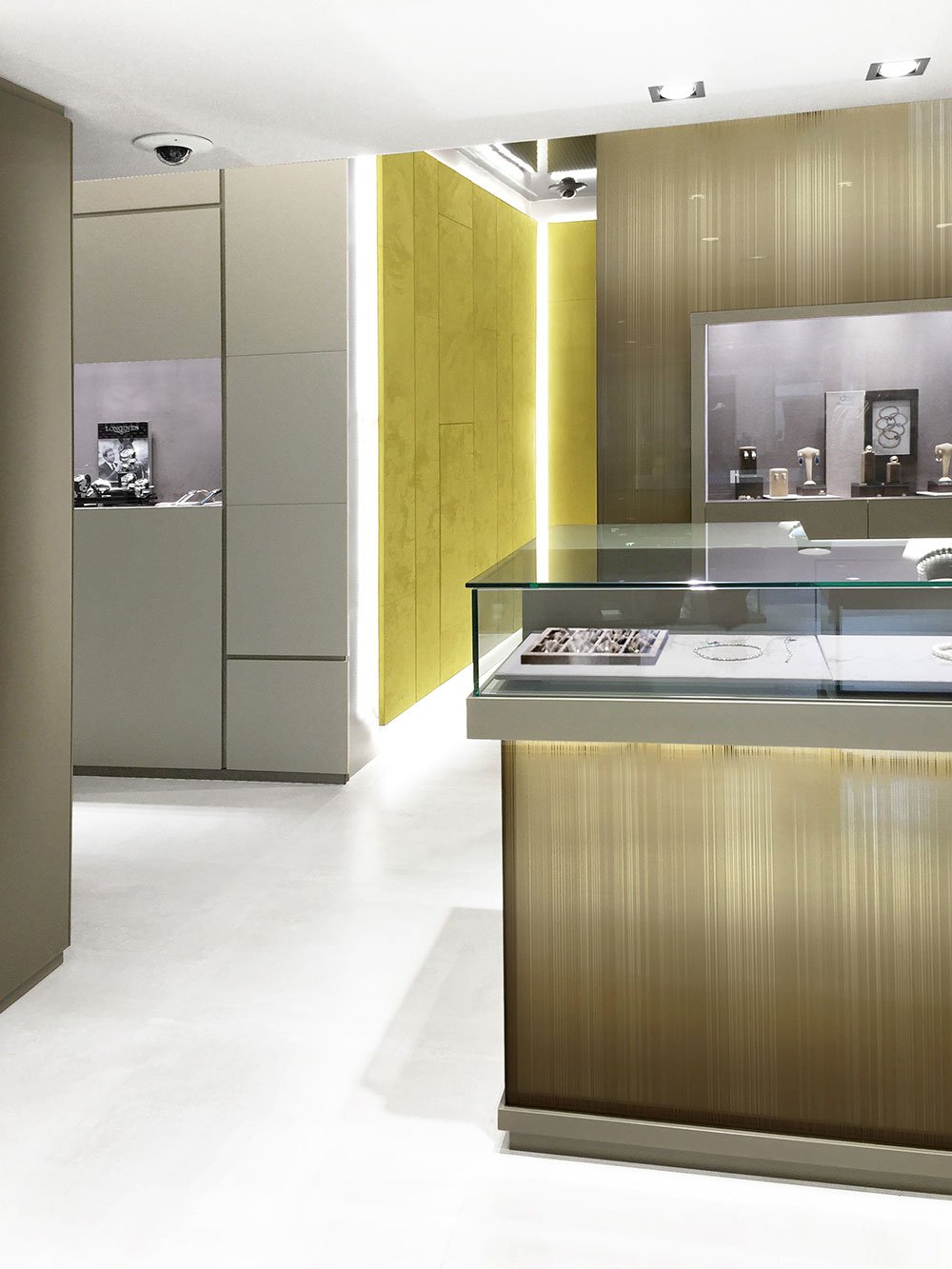 Disseny Comercial  JOIERIA CARLOS GUINOT