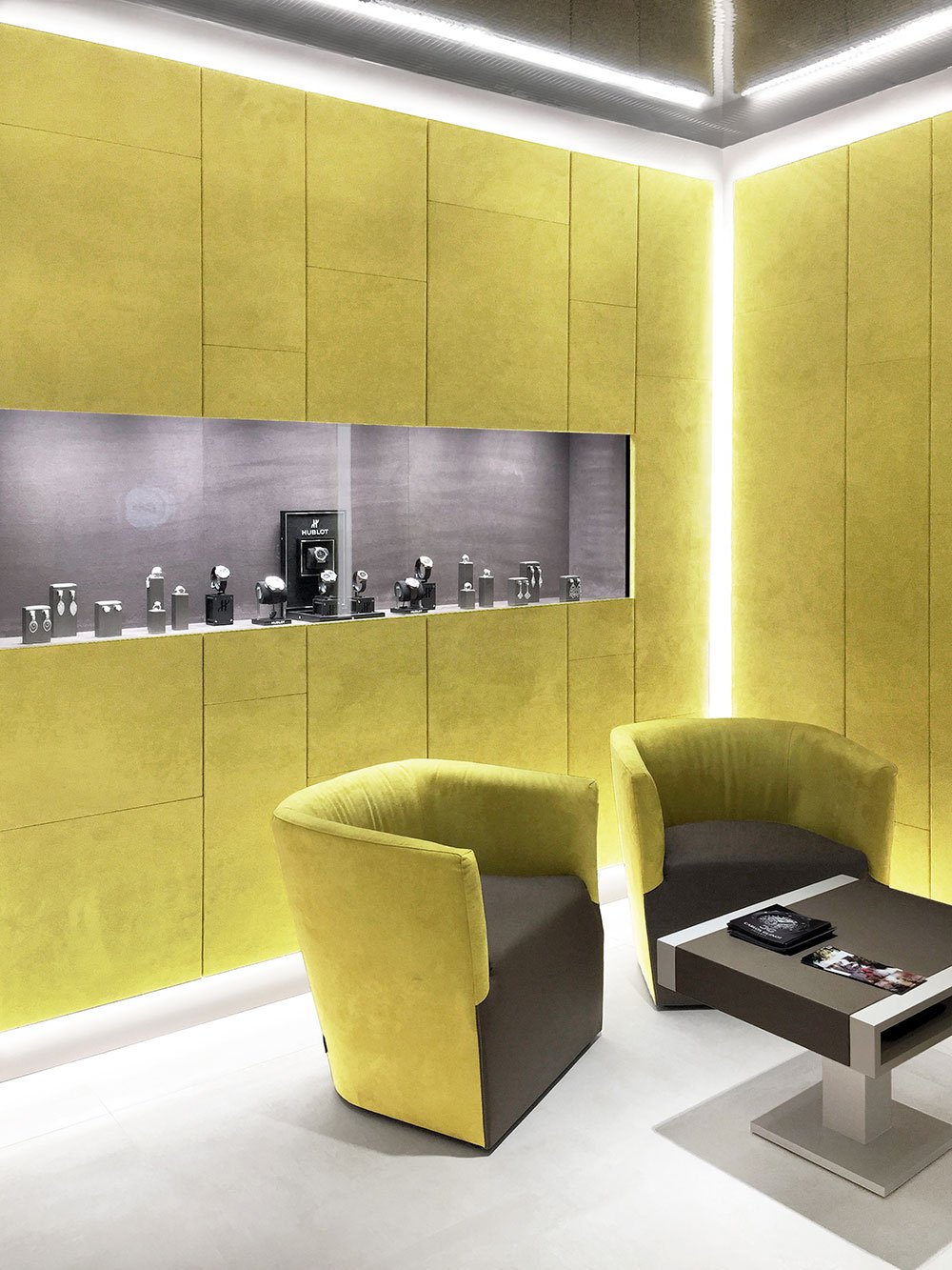 Disseny Comercial  JOIERIA CARLOS GUINOT
